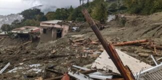 იტალიაში ჩამოწოლილი მეწყერის შედეგად ათზე მეტი ადამიანია დაკარგული